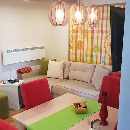 23-4 Apartment
